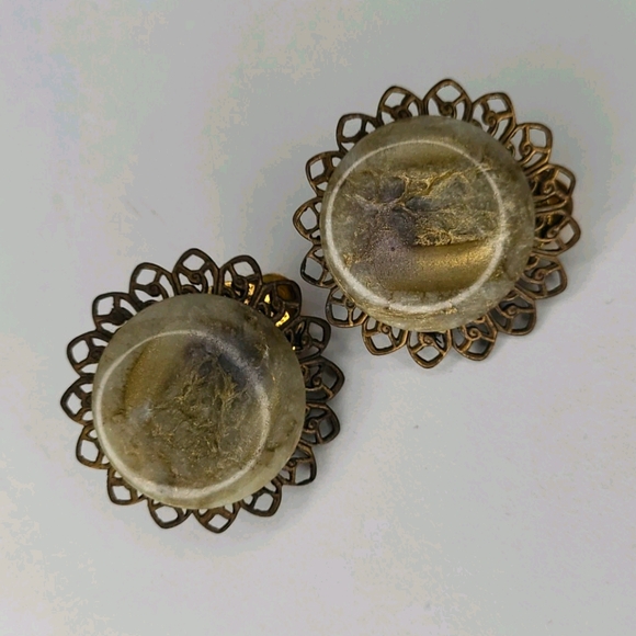 Vintage Marble&Metal Clip-on Earrings - Picture 3 of 4